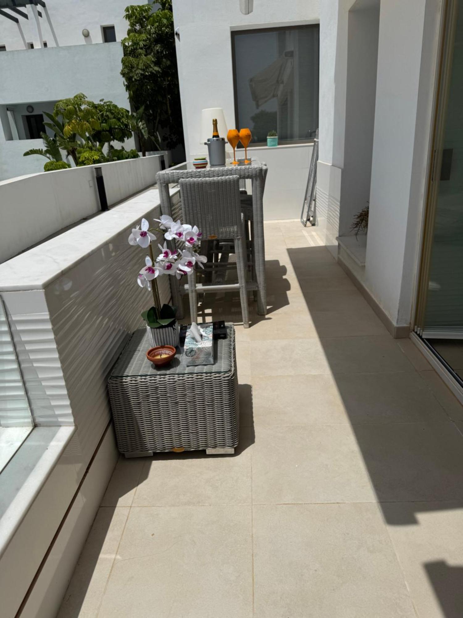 Luxe In De Cortesin D38 *